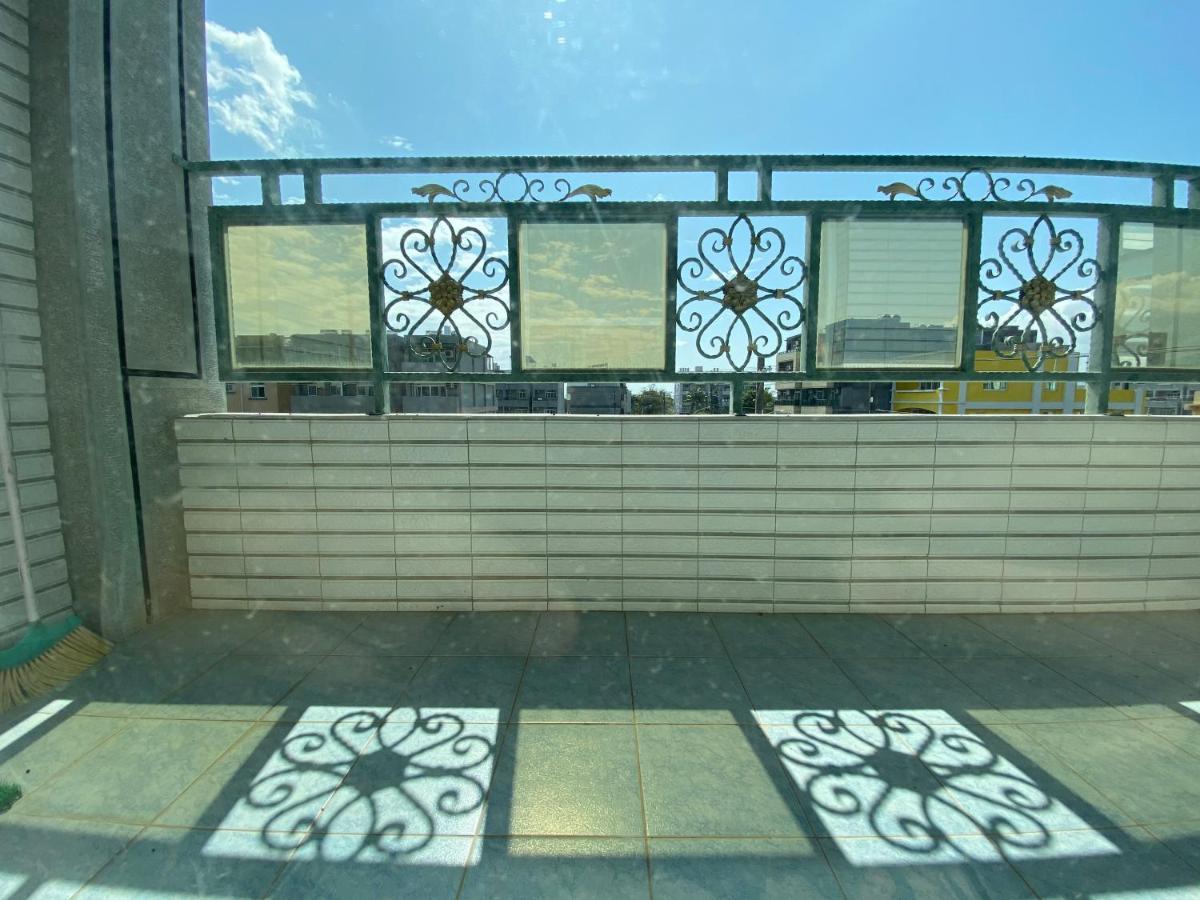 台東1314電梯民宿 Taitung Exterior foto